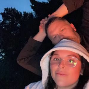 Meet your Posher, Katelyn